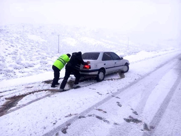 دردسر تفریح برفی در ییلاق‌های مازندران