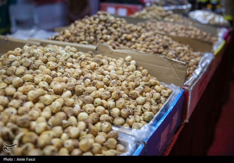 نمایشگاهی با طعم خرما، انجیر و انار در شیراز