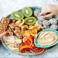 میان وعده های رژیمی و کم کالری برای عصرانه