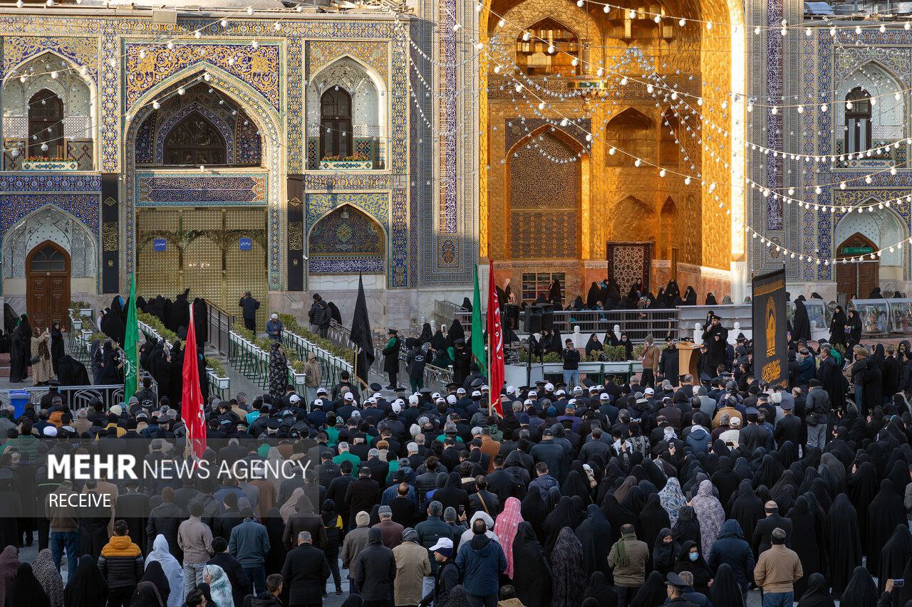 عکس/ عزاداری شهادت امام کاظم (ع) در حرم مطهر امام رضا (ع)