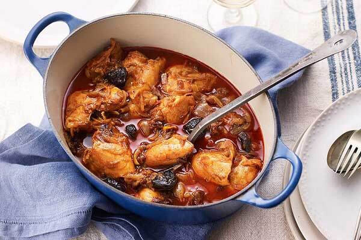 طرز تهیه خورش آلو؛ معجونی از رنگ و مزه