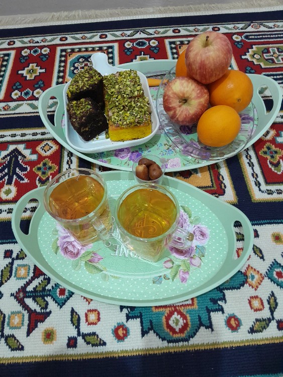 از شما/عصرانه من وخانمم  🍎🍊🍎☕️🍰🍊😋😋😋🌺نوش نگاهتان 