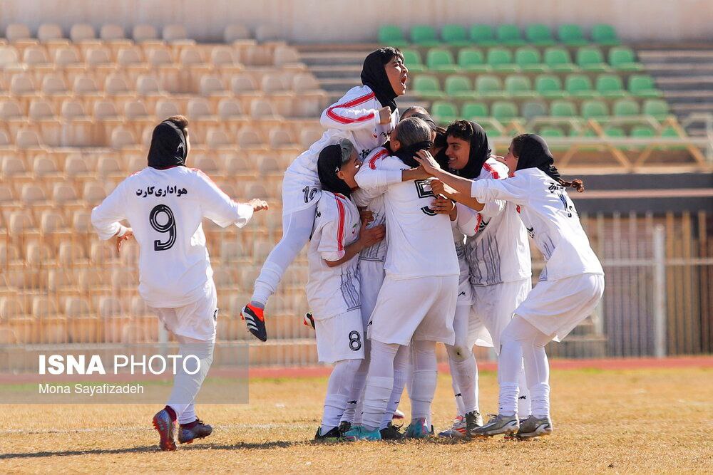 لیگ یک فوتبال زنان بازی فولاد خوزستان و پرسپولیس تهران