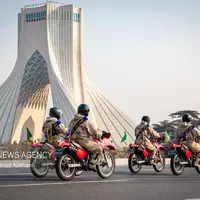 عکس/ رژه موتورسواران به مناسبت آغاز دهه فجر انقلاب اسلامی