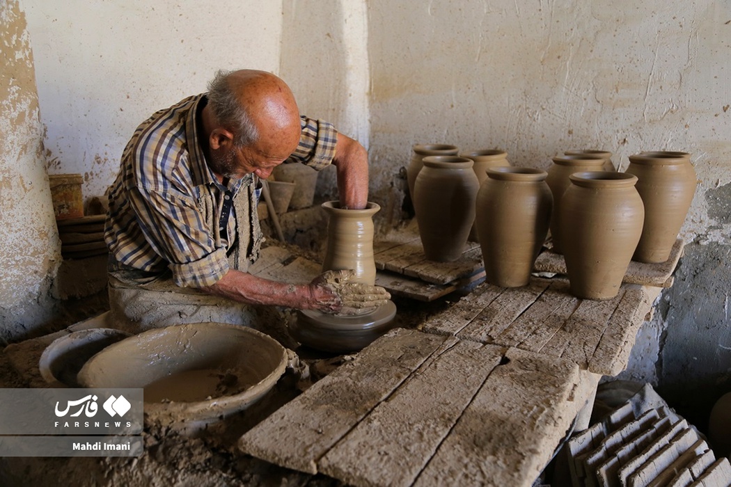 کوزه کنان شهر ملی سفال سنتی ایران