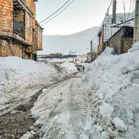 بارش برف محورهای ارتباطی ۲۱۷ روستای کردستان را بست