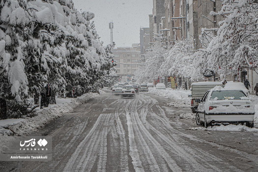 برف نیم‌متریِ ارومیه