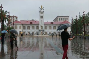 ویدئویی از بارش باران در رشت