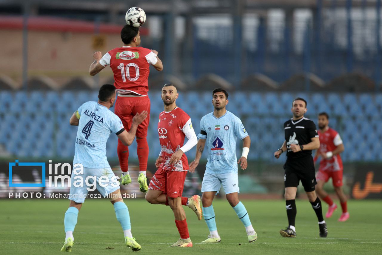 عکس/ هفته نوزدهم لیگ برتر فوتبال؛ بازی پرسپولیس با گل گهر