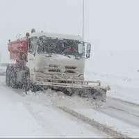 راه ارتباطی ۵۶۳ روستای برفگیر لرستان بازگشایی شد