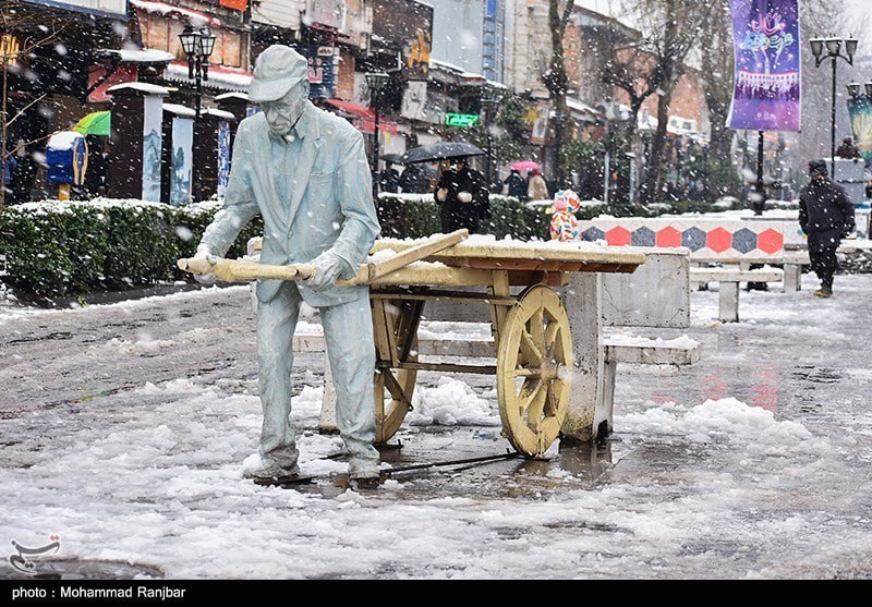 بارش زیبای برف در رشت