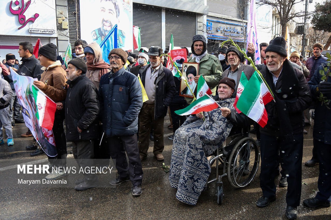 عکس/ راهپیمایی ۲۲ بهمن در بجنورد