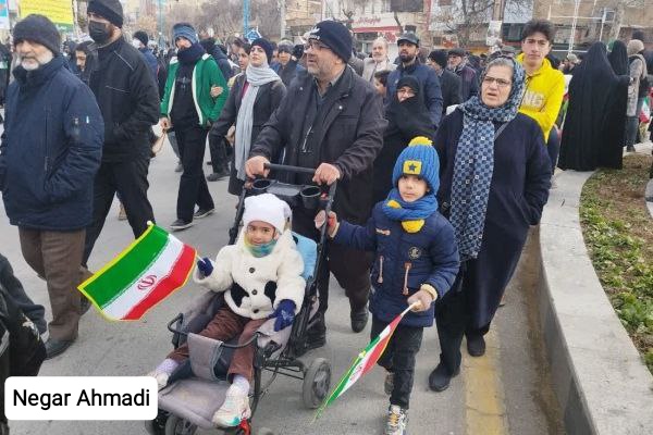 حضور گسترده خرم‌‌آبادی‌ها در جش تولد انقلاب اسلامی 