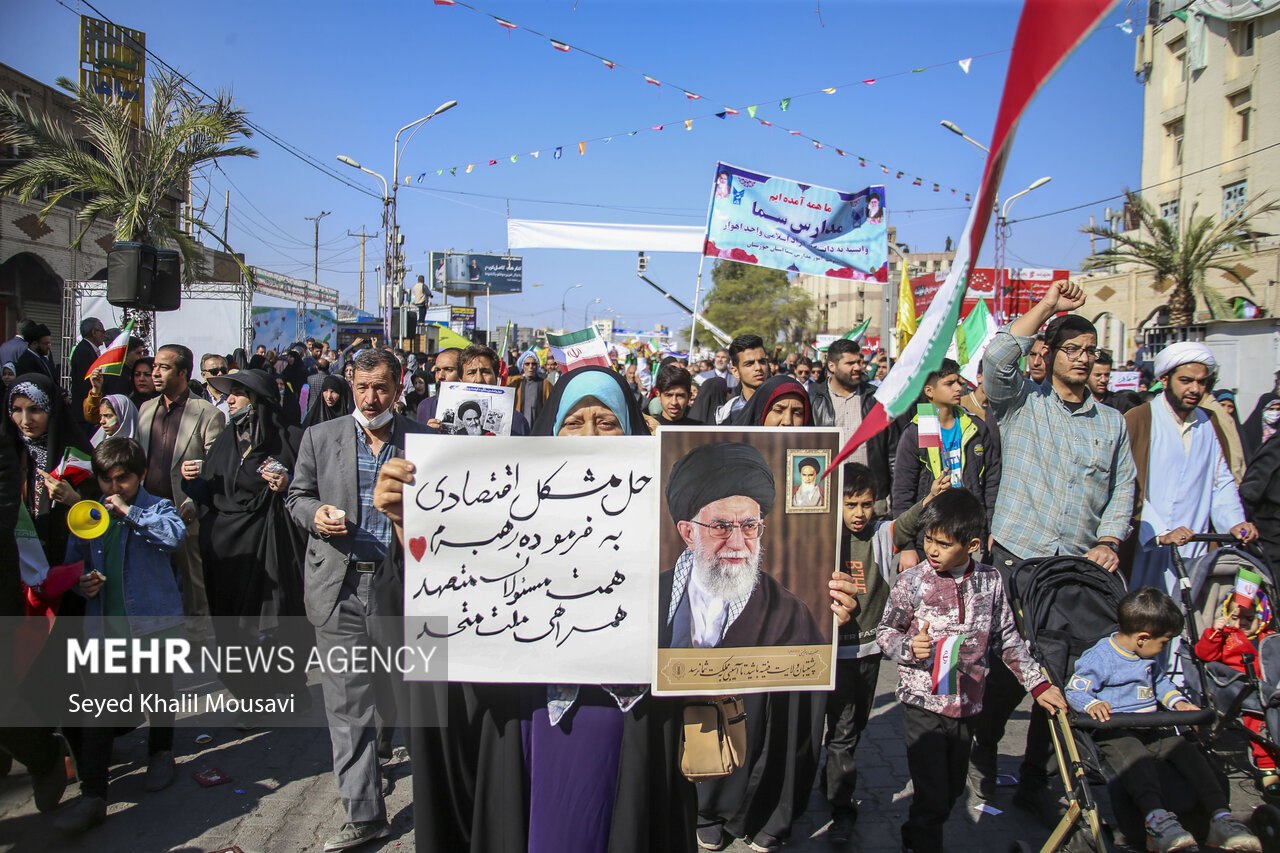 عکس/ راهپیمایی ۲۲ بهمن در اهواز