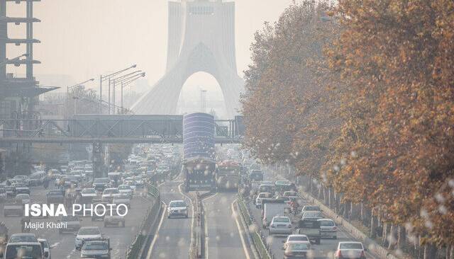 انباشت آلاینده‌ها در هوای تهران تا پنجشنبه