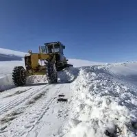 بازگشایی مسیرهای مسدودشده در فریدونشهر