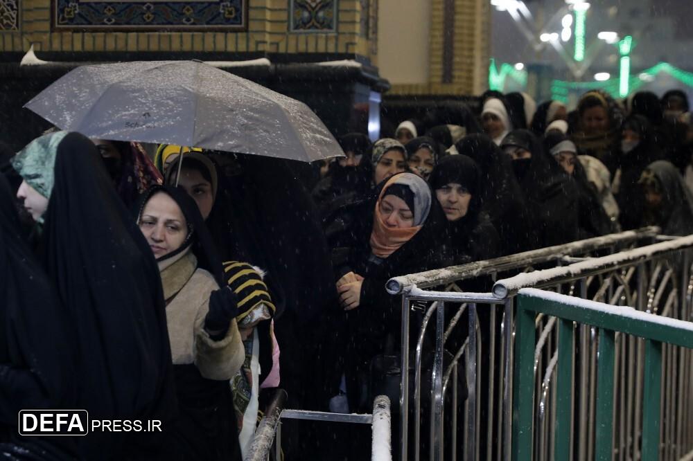  حضور جمعی از نخبگان جوان کشور در چایخانه رضوی