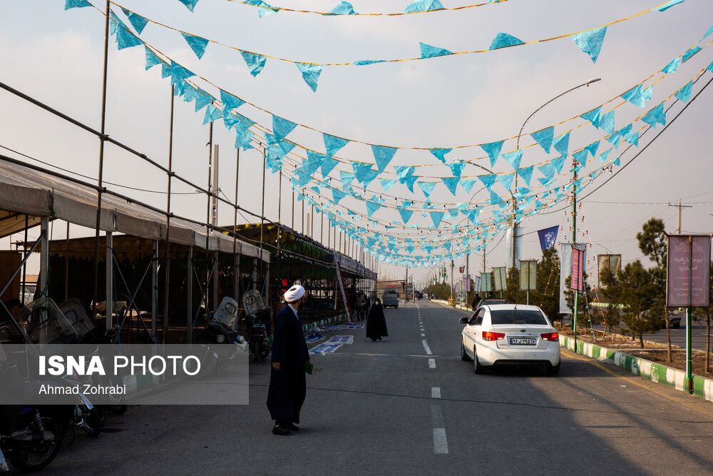 عکس/ آذین بندی و چراغانی شهر قم در آستانه نیمه شعبان