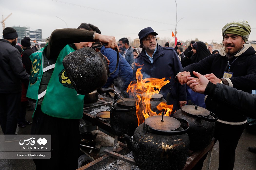 عکس/ مواکب انتظار برای خدمت‌رسانی