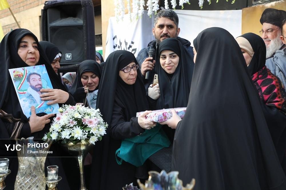 مراسم جشن عروسی داماد جانباز حادثه انفجار تروریستی پیجرها