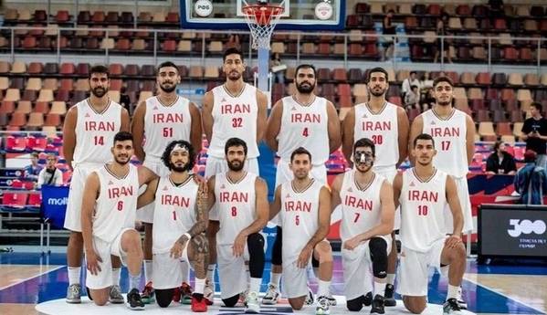 یک بازیکن اردوی تیم ملی بسکتبال را ترک کرد