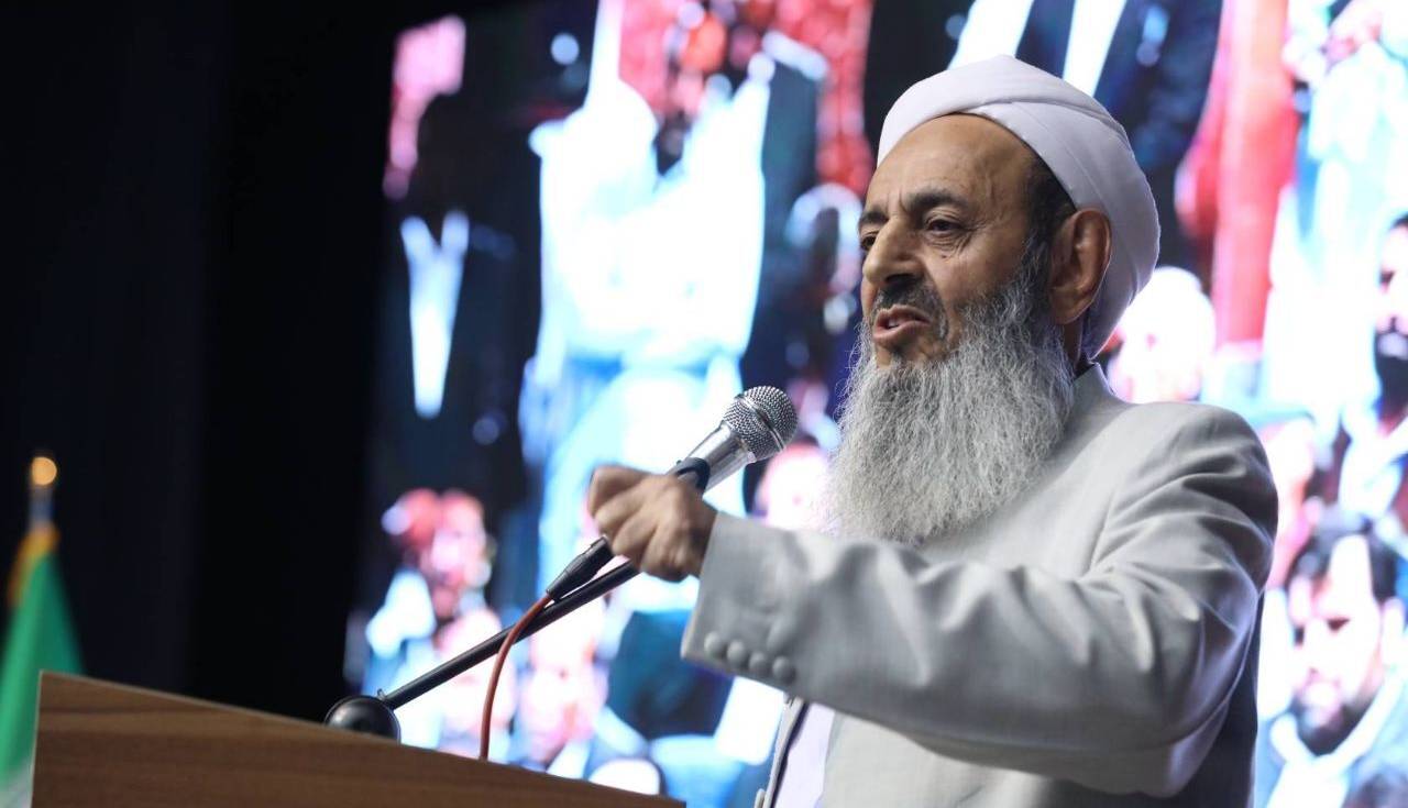 واکنش مولوی عبدالحمید به طرح ترامپ برای اخراج فلسطینیان از غزه