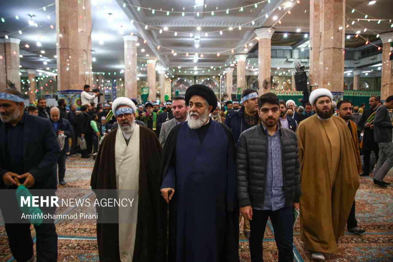 آئین شکرگذاری خادمان مسجد مقدس جمکران