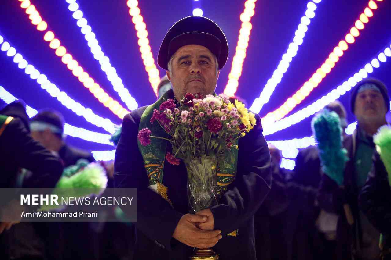 آئین شکرگذاری خادمان مسجد مقدس جمکران