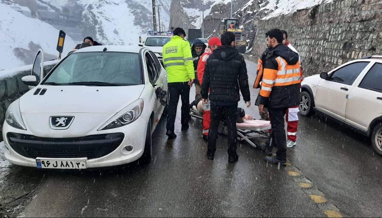 ریزش سنگ در جاده کرج ـ چالوس یک کشته برجای گذاشت