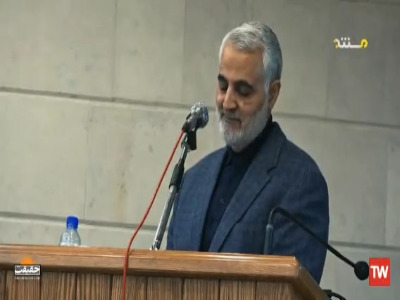 ماجرای فردی که یقه حاج قاسم را گرفت!