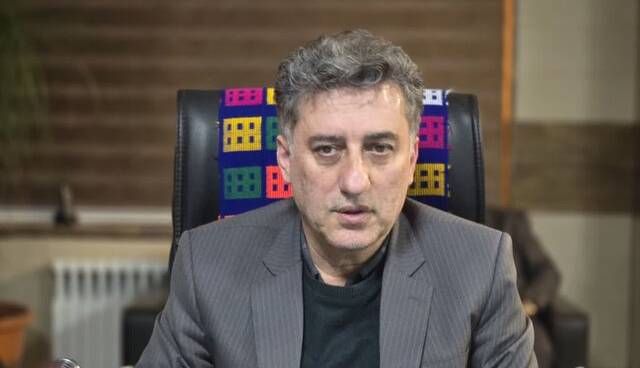 گردشگران به ارتفاعات برفی رودسر صعود نکنند