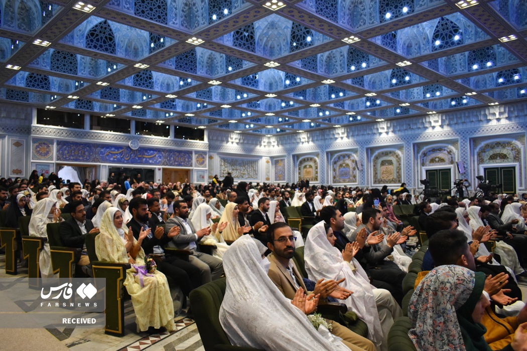 عکس/ جشن ازدواج ۲۱۰ زوج در حرم رضوی