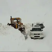 گردنه ژالانه سروآباد مسدود شد