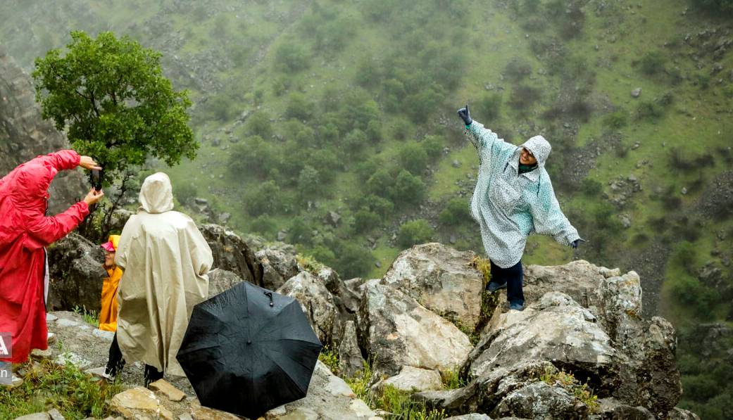 گردشگران ترکیه در جست‌وجوی گنج گلستان