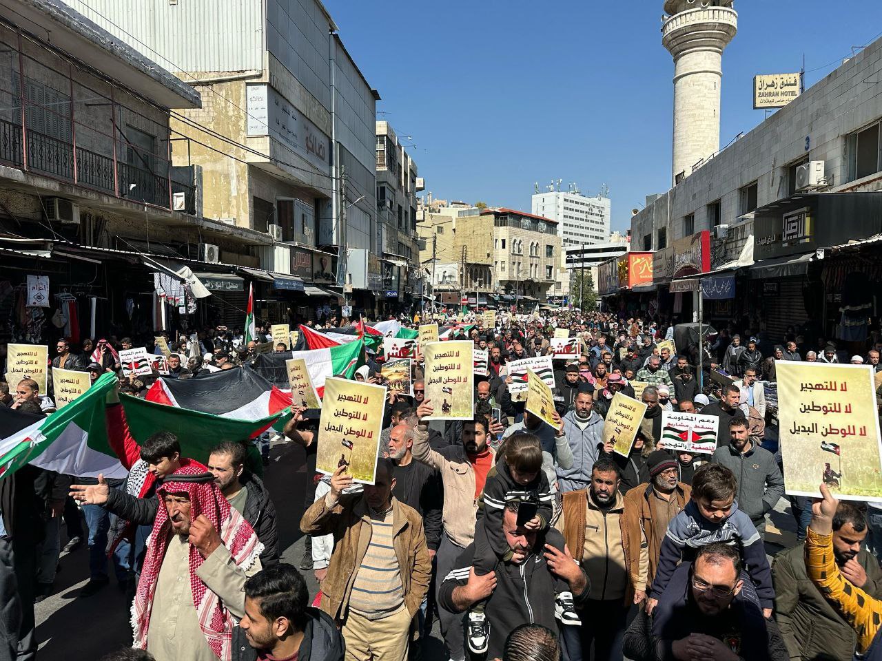  تظاهرات مردم اردن در مخالفت با طرح ترامپ برای کوچ اجباری فلسطینیان  