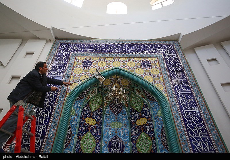 غبارروبی مساجد همدان در آستانه ماه مبارک رمضان