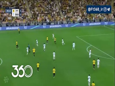 گل اول الاتحاد توسط عوار؛ الاتحاد 1-0 الاخدود