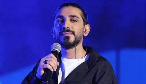 نماهنگ «شاخه گل من نیومد» را با صدای کسری زاهدی تماشا کنید
