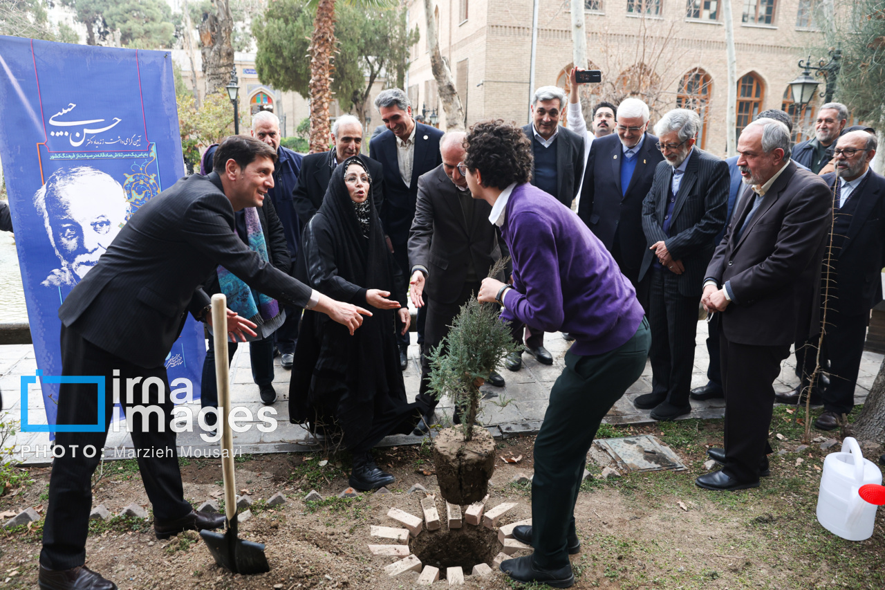 مراسم بزرگداشت «حسن حبیبی»