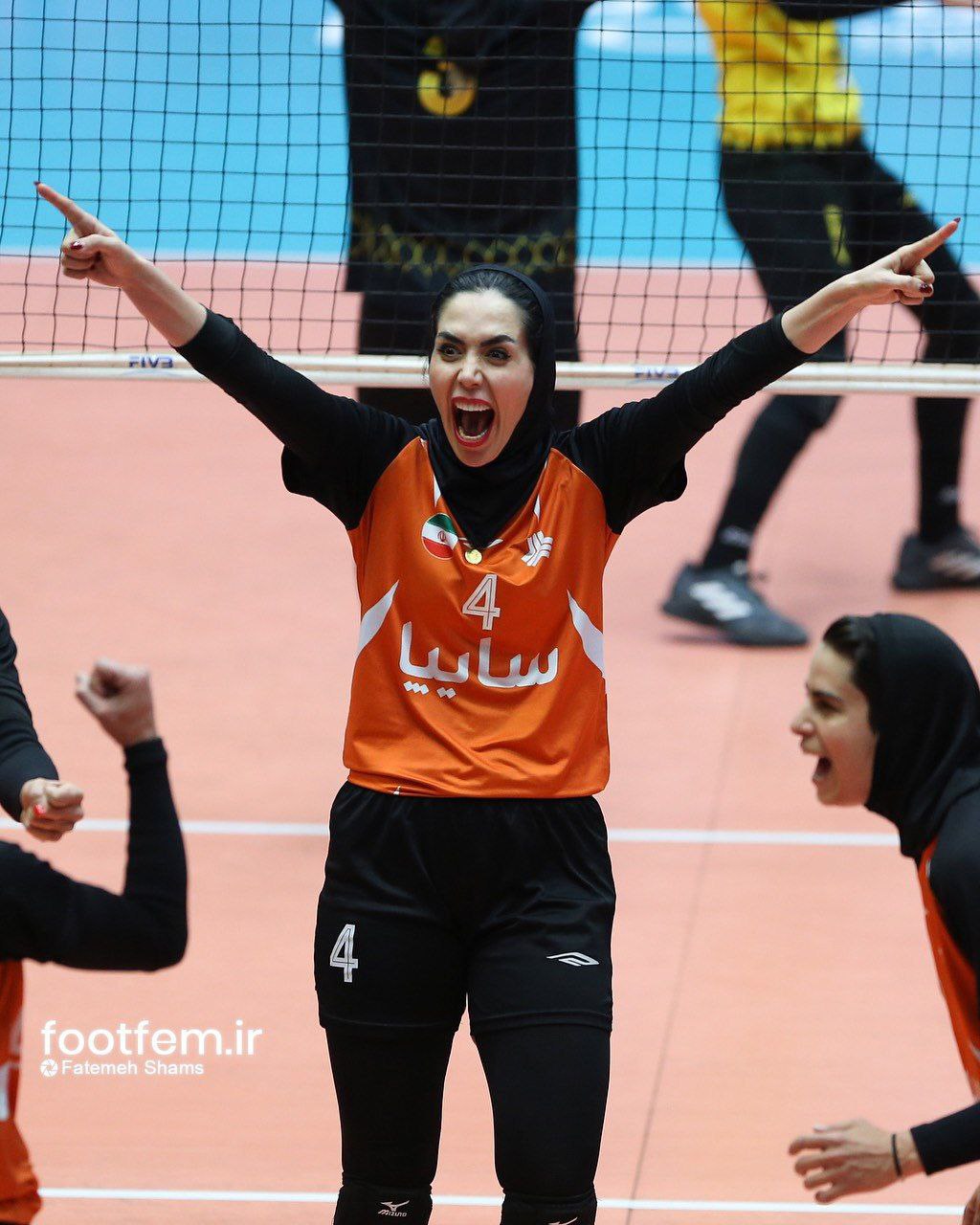 رقابت های لیگ برتر والیبال زنان ایران