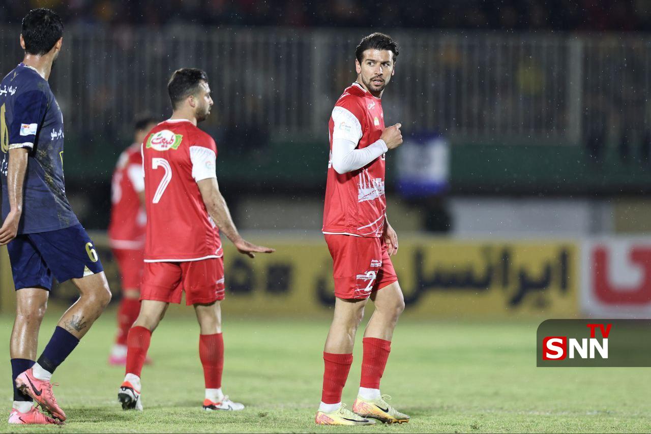 عکس/ تصاویری از بازی امشب چادرملو و پرسپولیس 