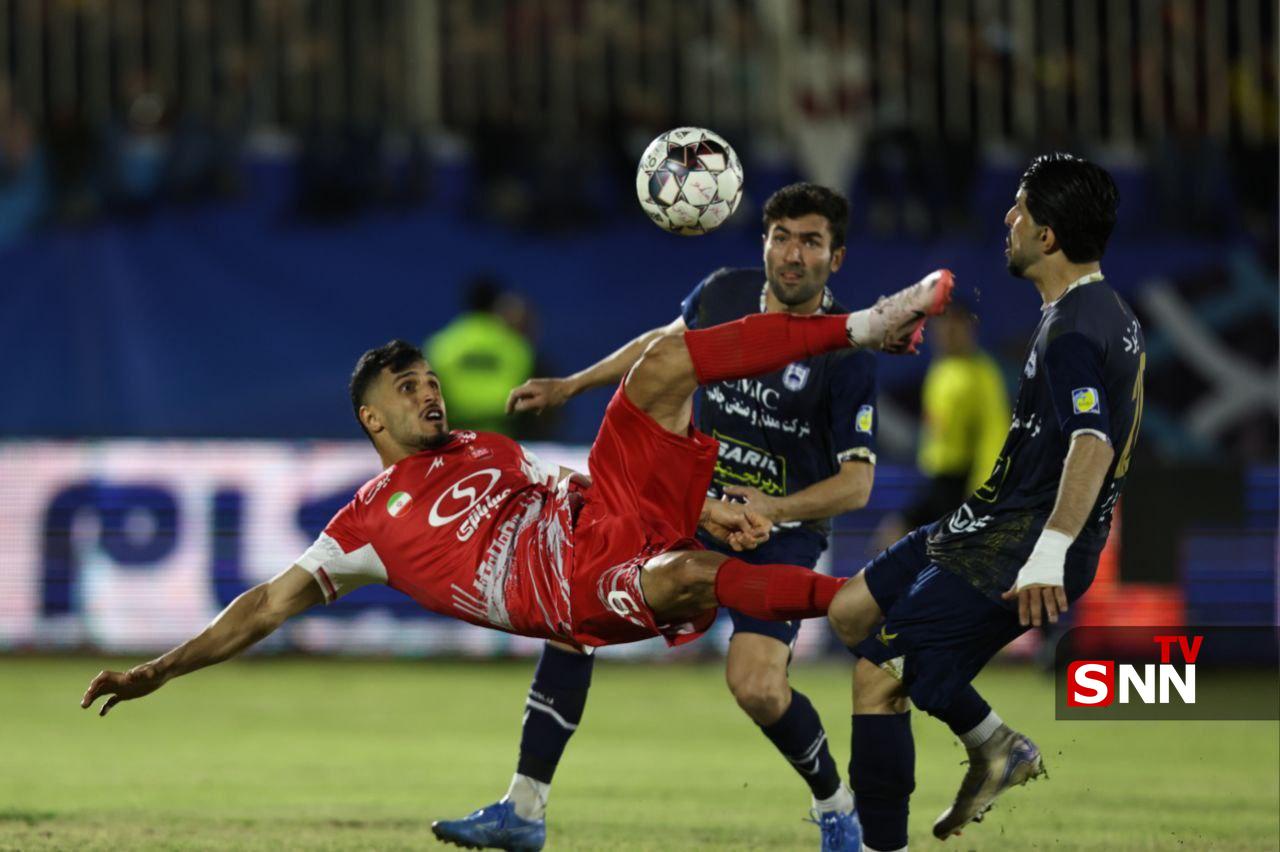 عکس/ تصاویری از بازی امشب چادرملو و پرسپولیس 
