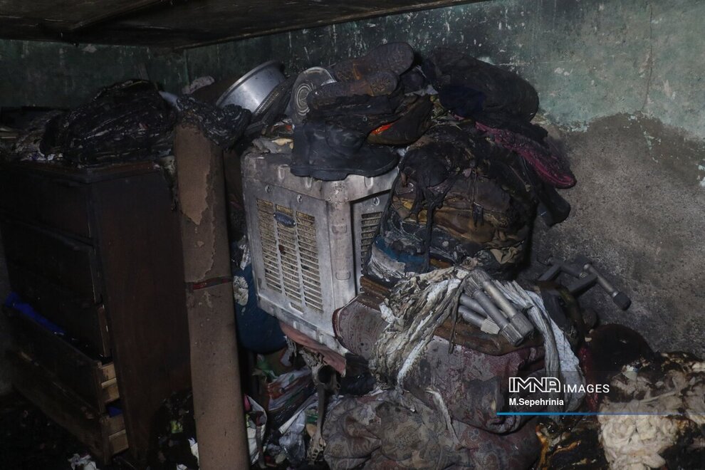 انفجار مواد محترقه در انبار منزل مسکونی