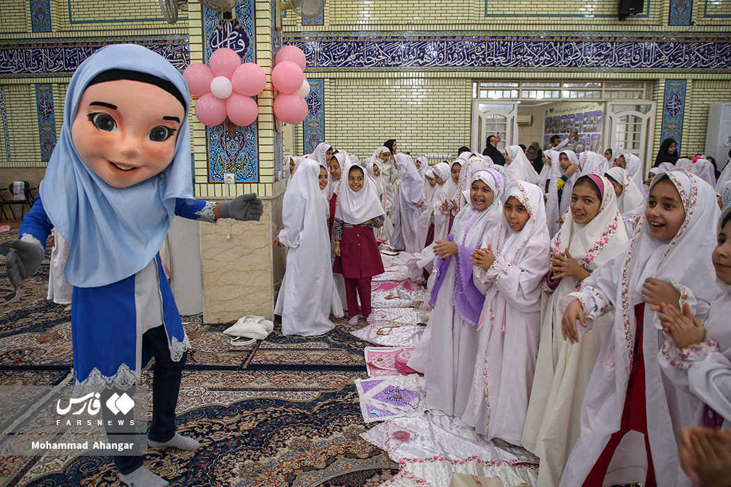 جشن عبادت ۱۰۰۰ فرشته آسمانی در اهواز