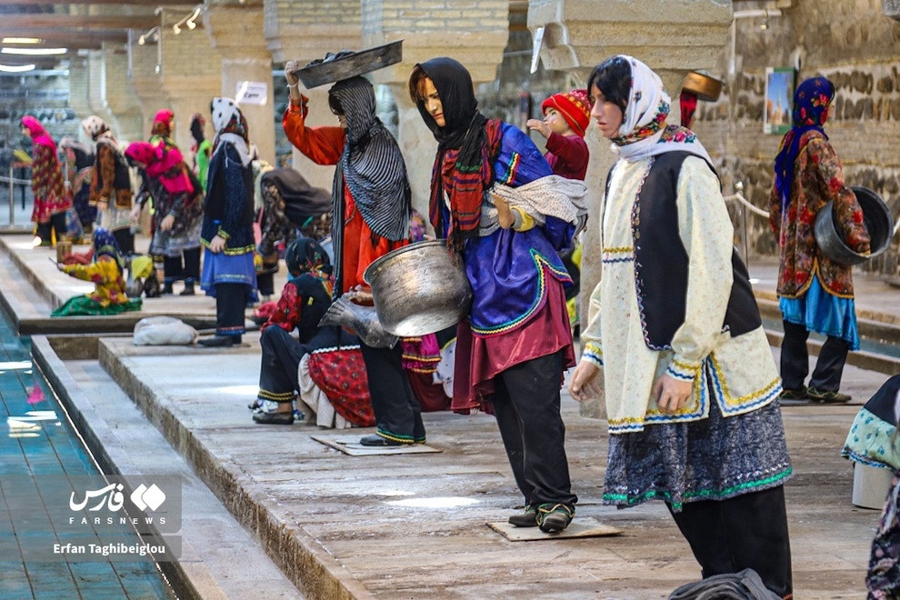 مردان به این بنا راه داده نمی‌شدند