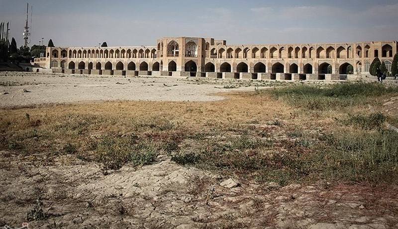 اصفهان در مسیر خشکسالی‌ طولانی‌مدت؛ کاهش ۳۴ درصدی بارش‌ها