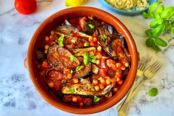 طرز تهیه دو نوع خوراک بادمجان لبنانی