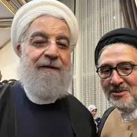 سلفی ابطحی با روحانی در یک مراسم افطاری