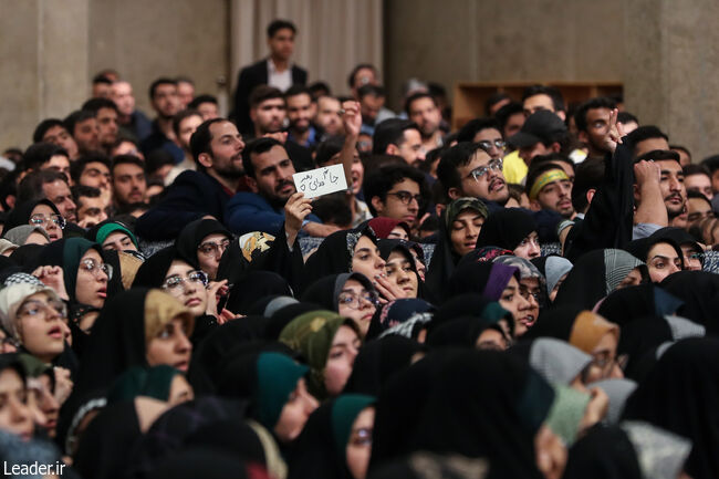 پنجره متفاوت به دیدار رمضانی دانشجویان با رهبر انقلاب