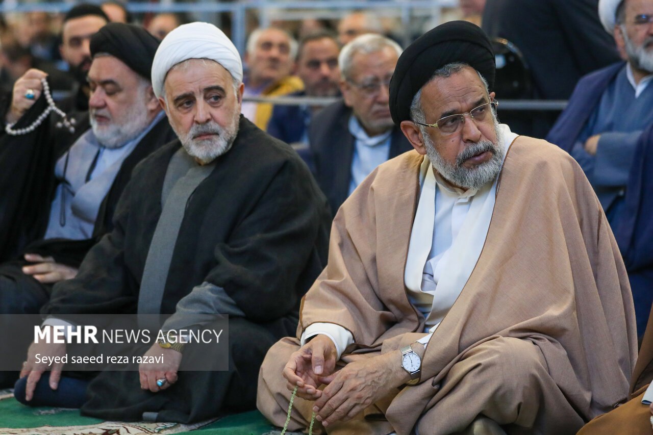 عکس/ آخرین نماز جمعه تهران در سال ۱۴۰۳